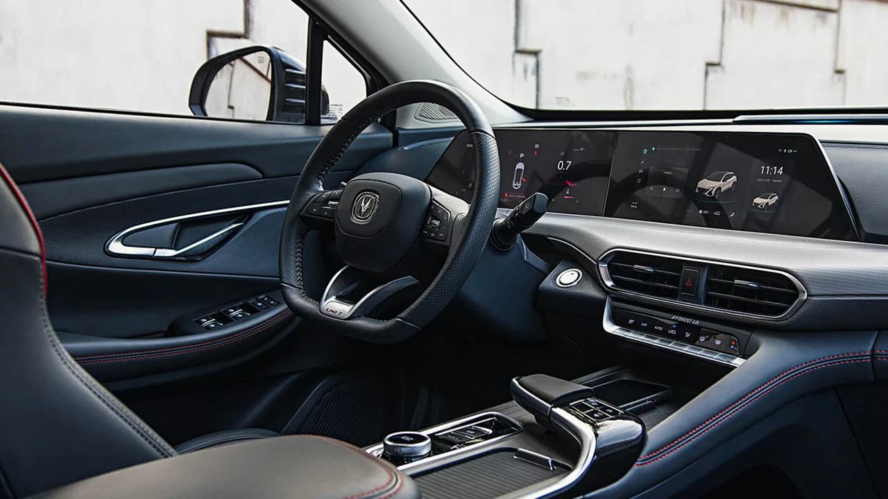 Changan UNI-T cabin space 3