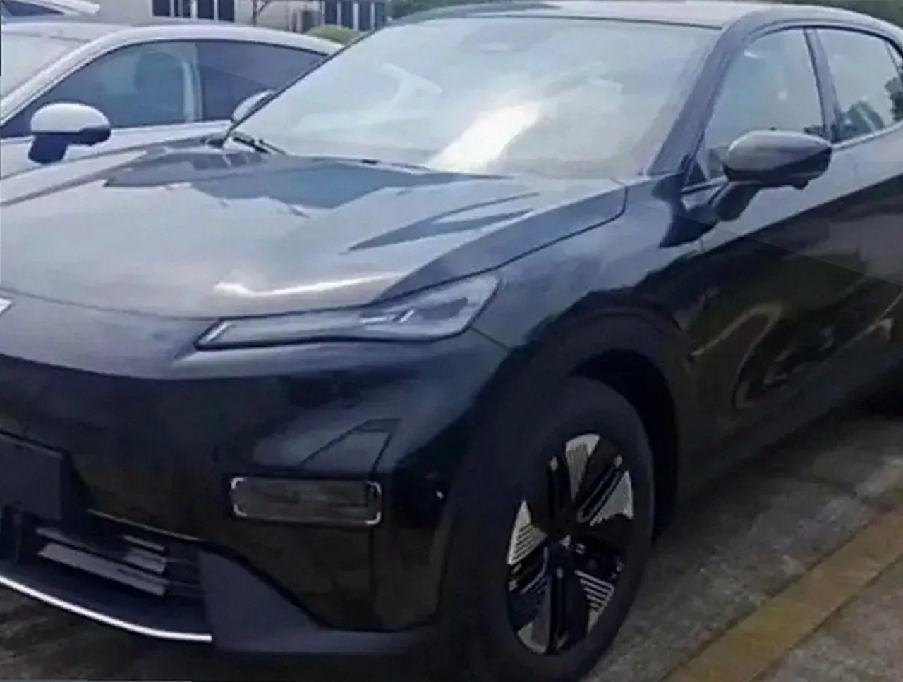 Deepal S05 exterior view 4