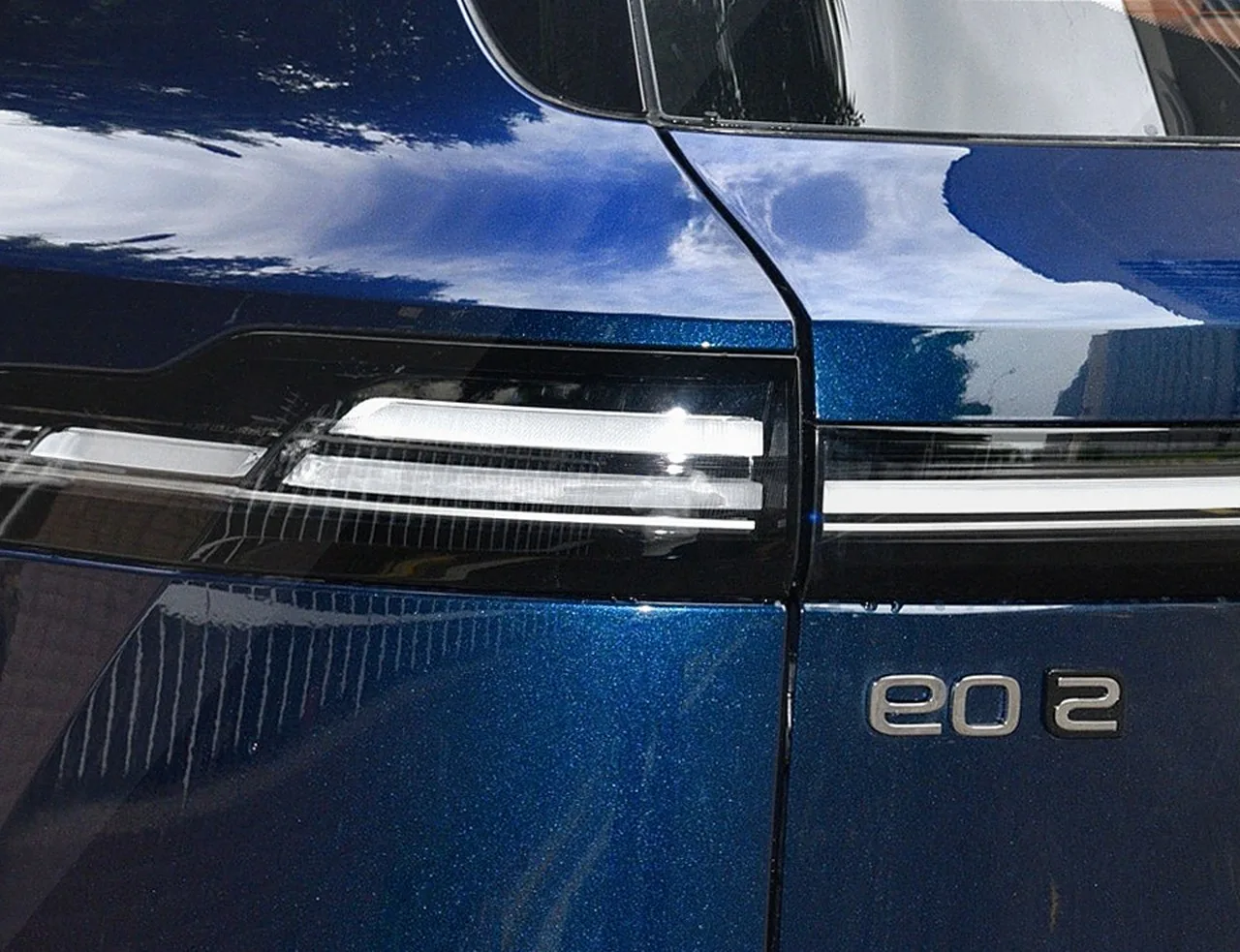 Deepal S09 exterior view 2